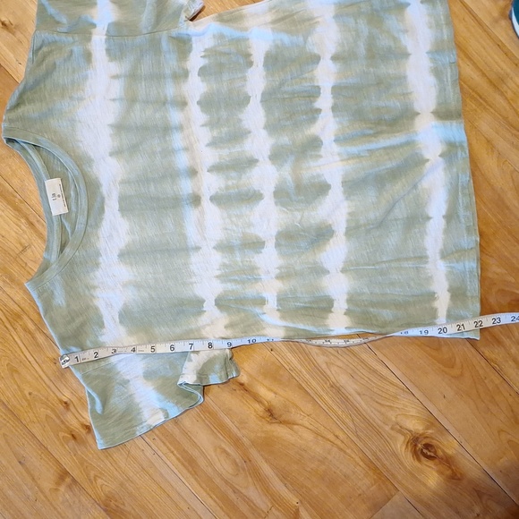 Aritzia T.la tie dye short sleeve tee oversized XS Martha flutter tee - Picture 9 of 9